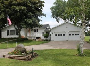 1270 Hillside Rd, Edgerton, WI 53534