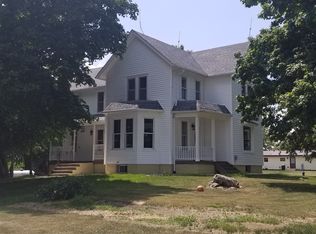 14422 Walker Rd, Newark, IL 60541