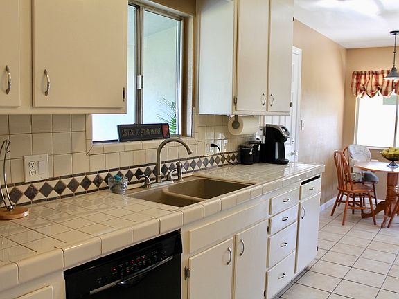 5th image of 5743 E Navajo Ct
