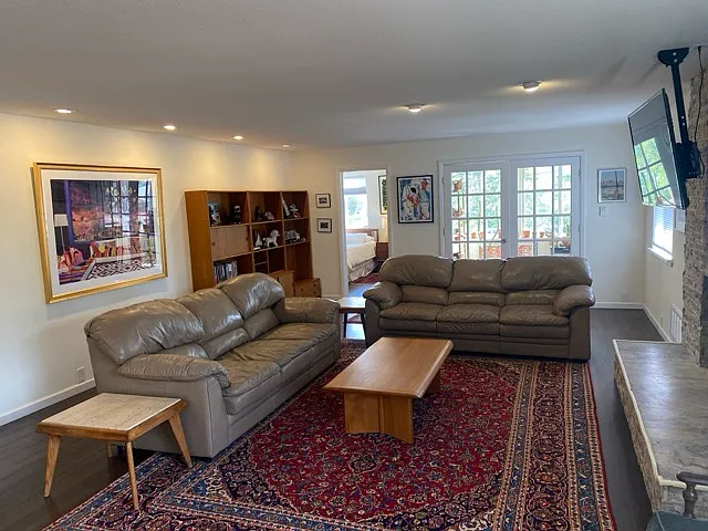 224 Hermosa Dr SE — Photo 100