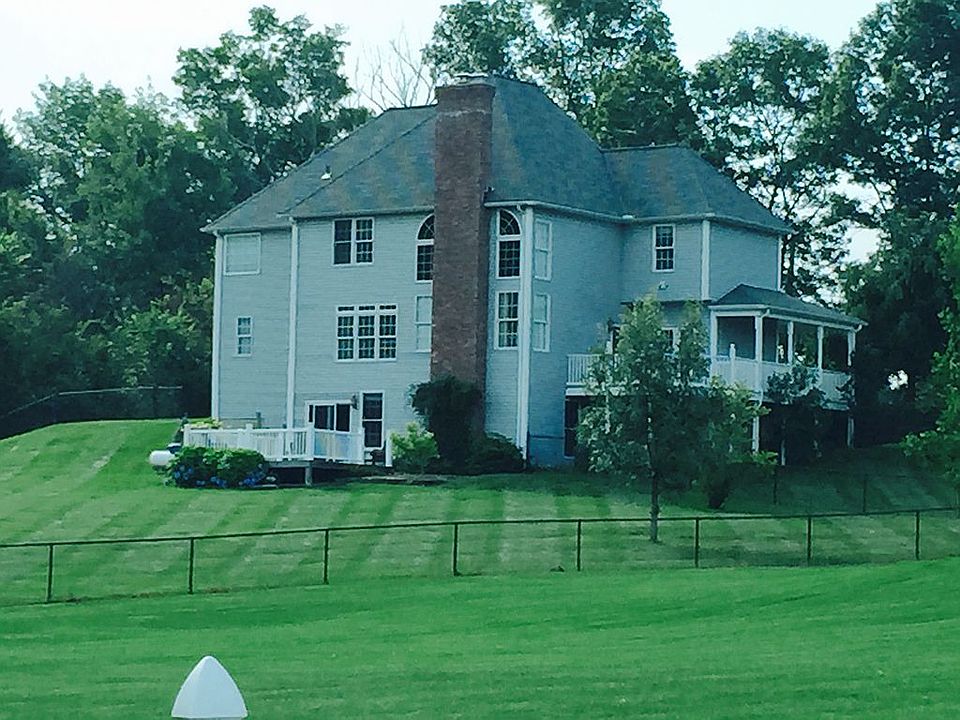 2nd image of 120 Klaus Anderson Rd