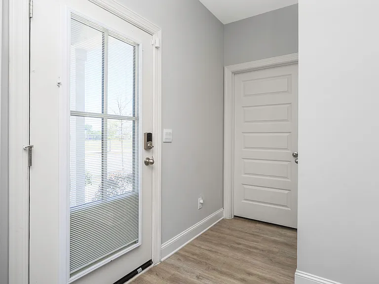 6313 Town Ln — Photo 10