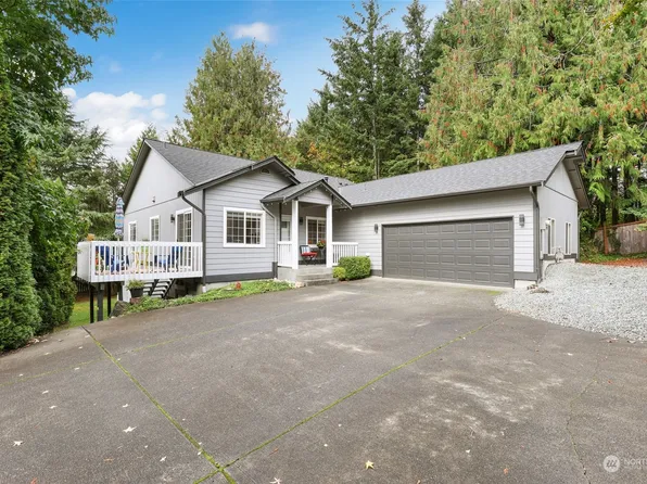 25322 Cumberland Way, Black Diamond, WA 98010