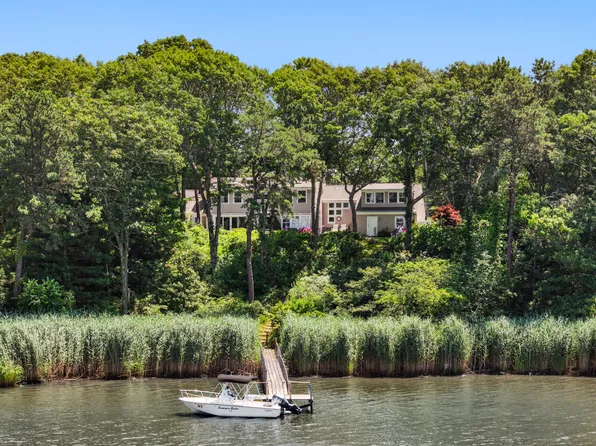 562 Poponessett Road, Cotuit, MA 02635
