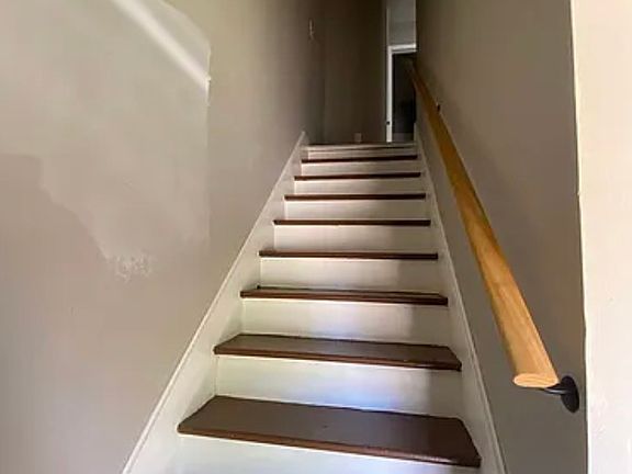5th image of 420 Simpson Rd APT 15