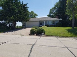 324 Park Ave, Curtis, NE 69025