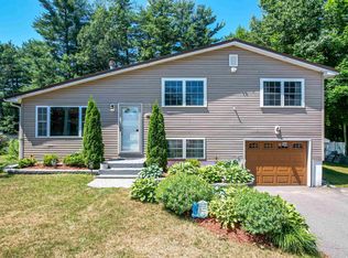 6 Rose Ave, Derry, NH 03038