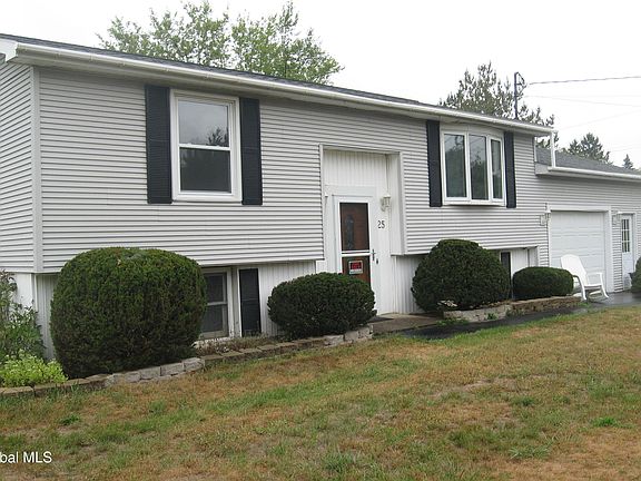 3rd image of 25 Abbott Drive