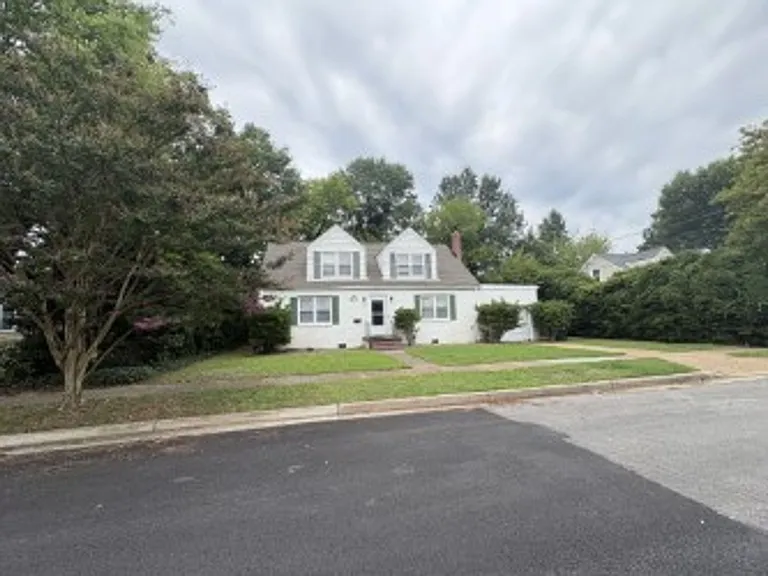 7709 Castleton Pl — Photo 38