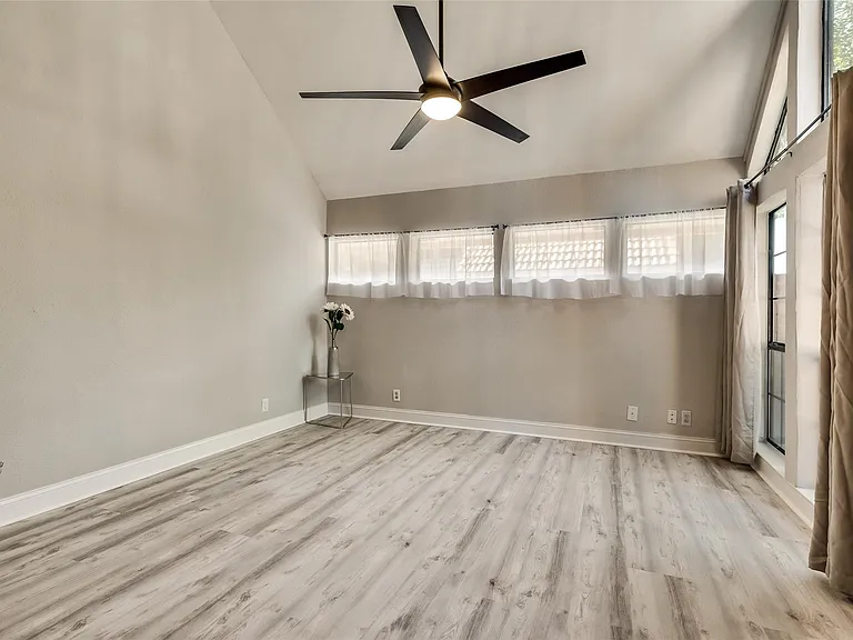 18240 Midway Rd #302 — Photo 5