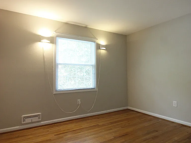6211 Duntley Ct — Photo 18