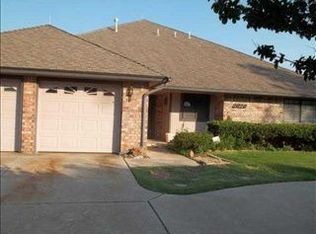 2020 Norwich Pl, Yukon, OK 73099
