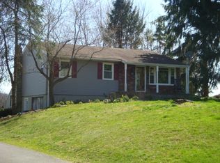 1977 Creek Rd, Manheim, PA 17545