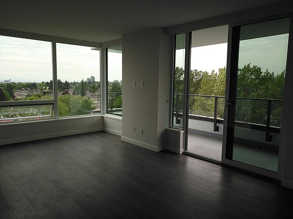 4th image of 8238 Lord St #1204