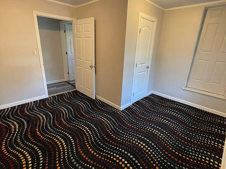 500 Jeffrey Ln #C — Photo 8