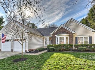 8443 Newton Ln, Charlotte, NC 28277