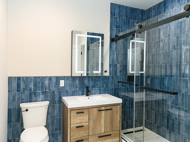full bathroom