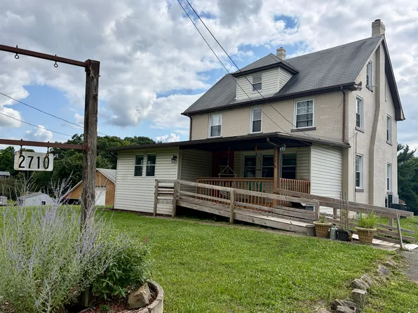 2710 Brighton Rd, Ellwood City, PA 16117