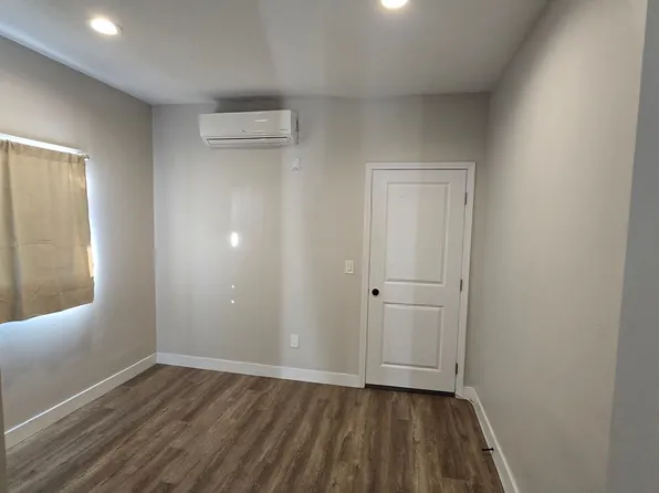 Casa Coco, 1234-1236 W 22nd St #B, Los Angeles, CA 90007