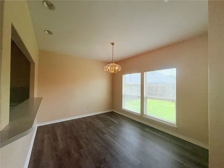 344 Wright Dr — Photo 7