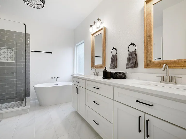 416 Rembert Ct — Photo 31