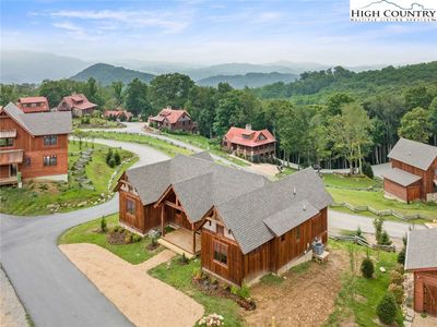 49 Long Crested Drive, Banner Elk, NC, 28604