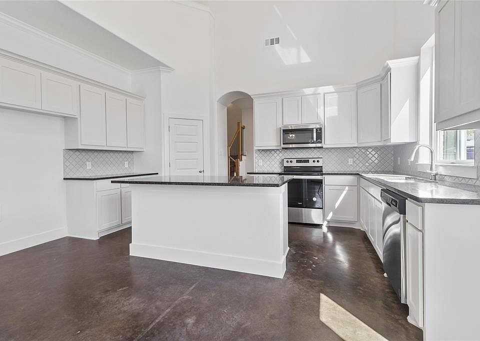 217 E 5th St, Ferris, TX 75125 Zillow