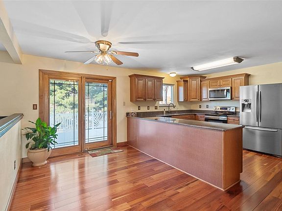 5th image of 6 Depaul Hills Ct