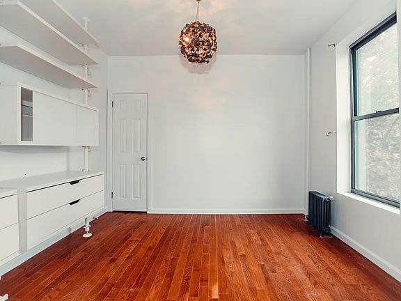 4th image of 84 Lafayette Ave #3C