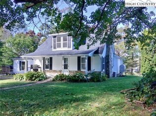 2284 Pine Swamp Rd, Sparta, NC 28675