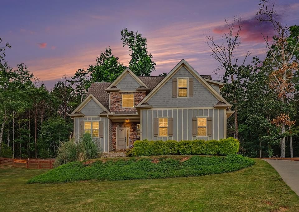 1st image of 64 Blandwood Dr