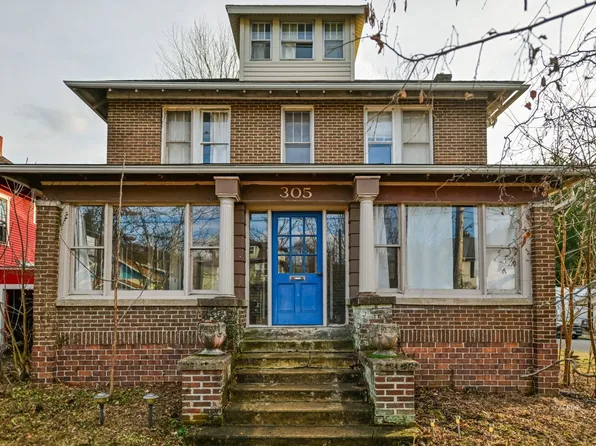 305 E State St, Athens, OH 45701