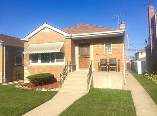 8225 S Albany Ave, Chicago, IL 60652