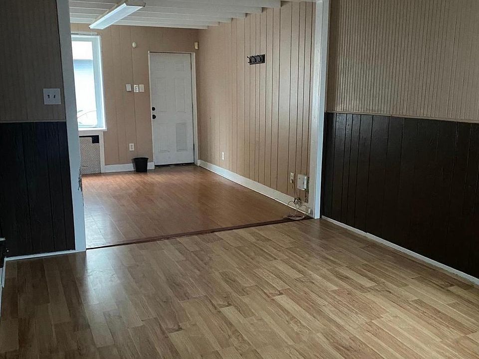 1st image of 2028 E Clementine St