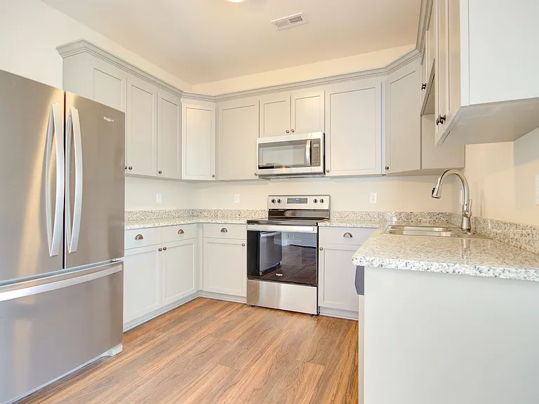 109 Bullard Rd — Photo 6