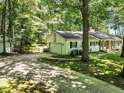 2489 Clyde Rd, Howell, MI, 48855