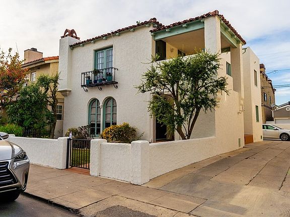 3rd image of 217 Pomona Ave