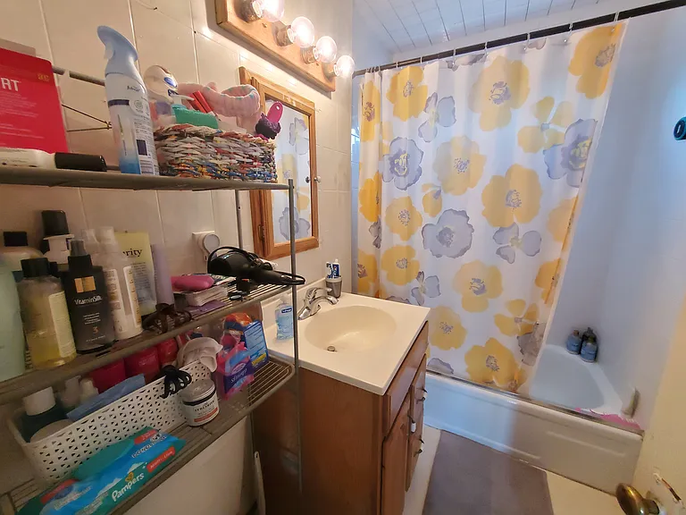 248 Cedar St #2 — Photo 15