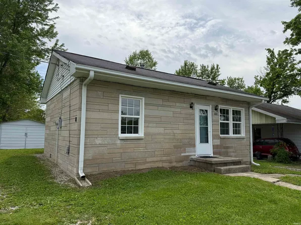 806 Smith Ave, Oolitic, IN 47451