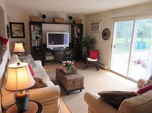 3rd image of 4 Birchwood Pt APT 301