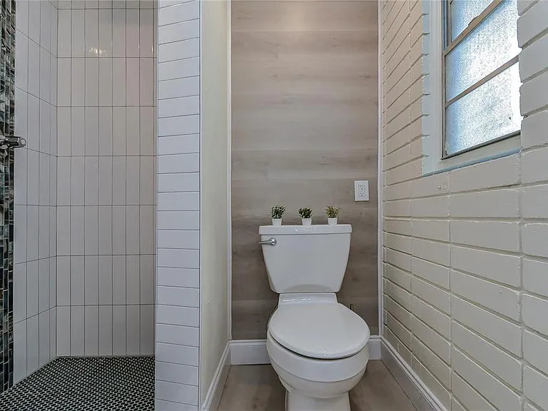 4701 N Willis St — Photo 35