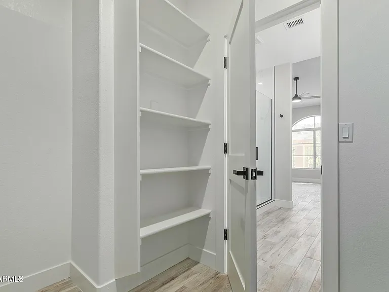 8941 E Maple Dr — Photo 21