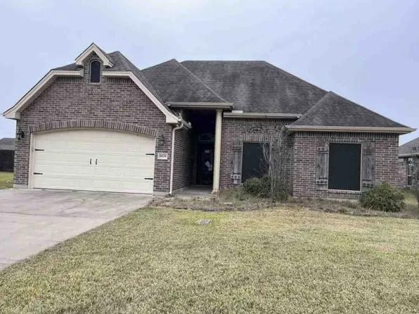 6670 Woodridge Dr, Lumberton, TX 77657