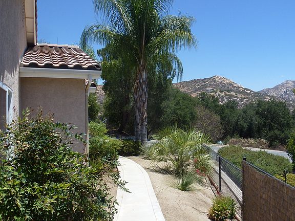 4th image of 15524 Vista Vicente Dr
