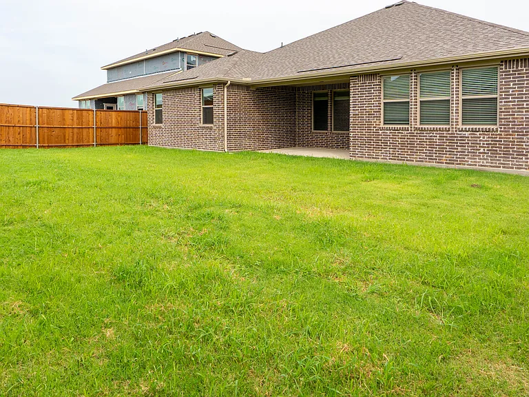 1532 Bushman Ln — Photo 31