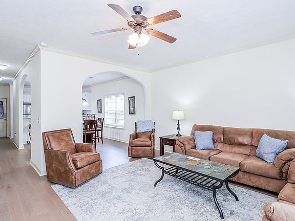 3rd image of 2150 Anderson Rd Unit 1004