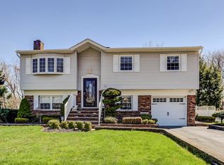 3 Flintlock Ct, Hazlet, NJ 07730