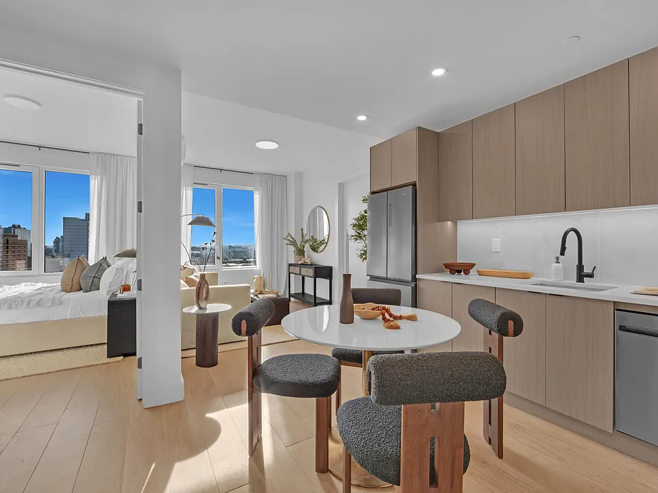 8961 162nd St #Penthouse 1214