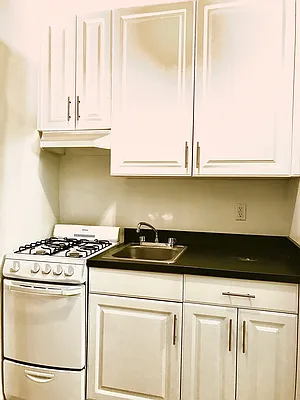 Rented by Marino Real Estate | media 8