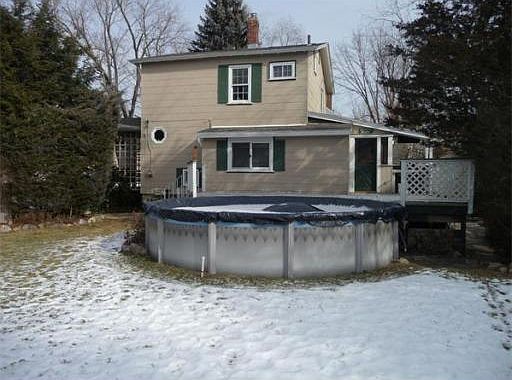 3rd image of 32 Maryland Ave